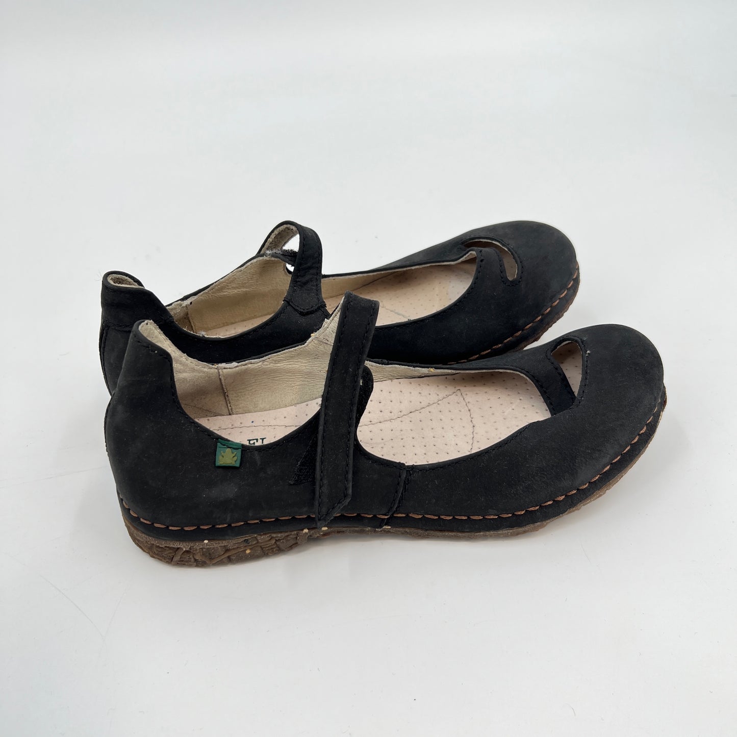 El Naturalista Leather Mary Janes 38EU