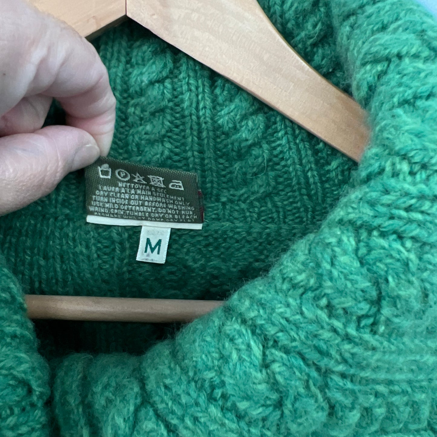 Carraig donn Irland Wool Cardigan Sweater