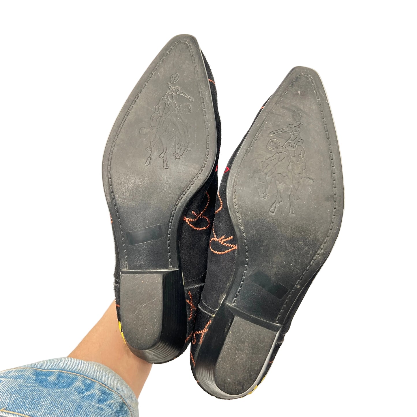 Vintage Suede Embroidered Western Shoes