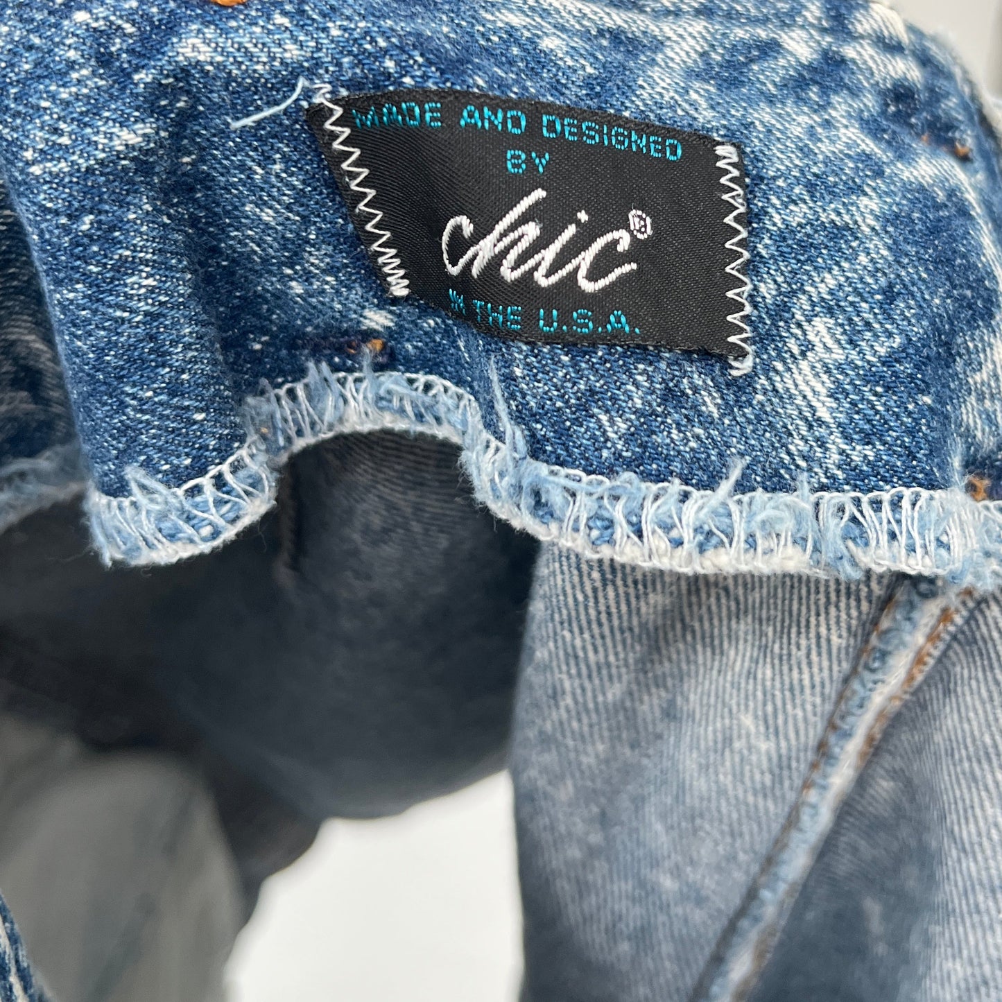 Vintage Chic Acid Wash Denim Shorts