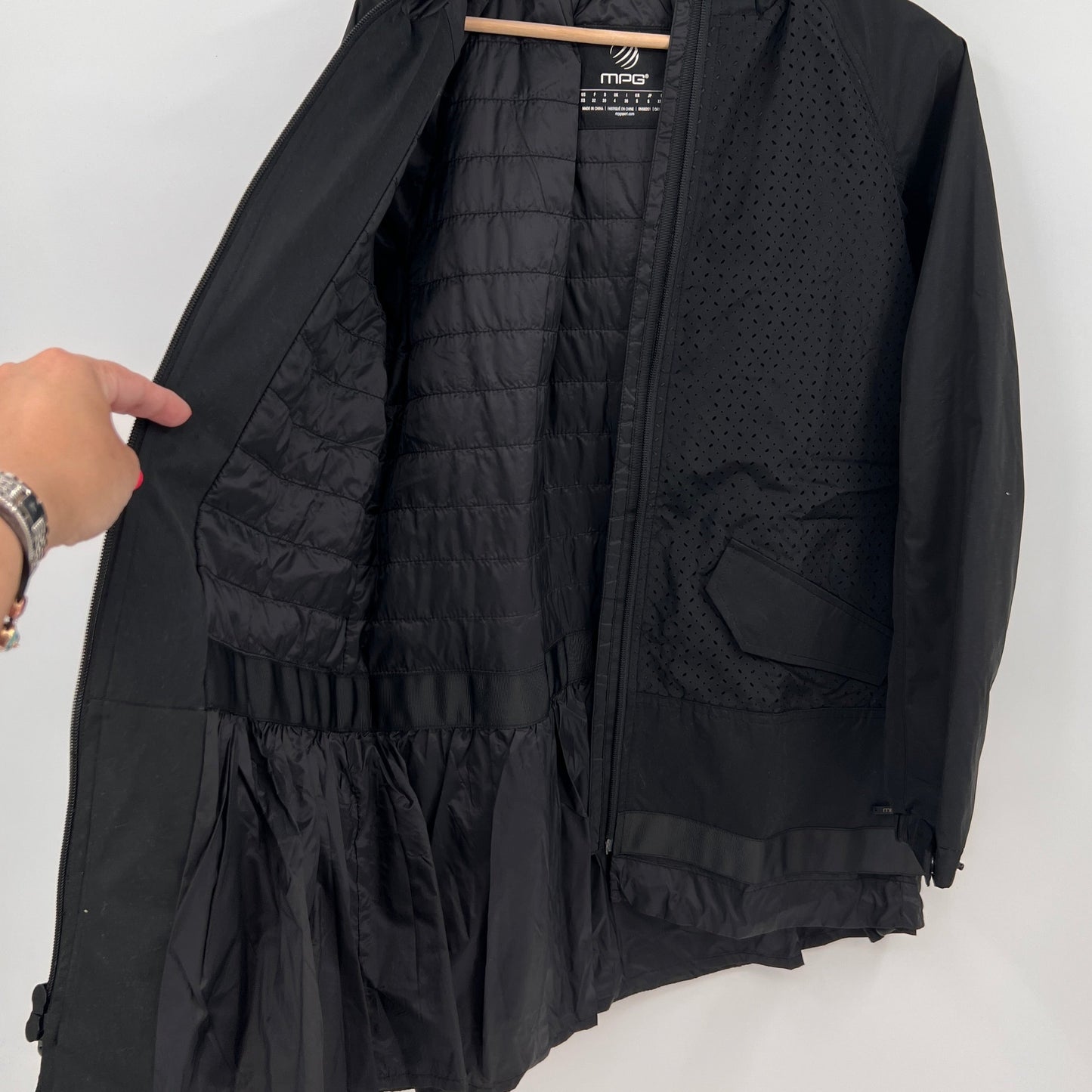 MPG Thinsulate Hooded Jacket XS
