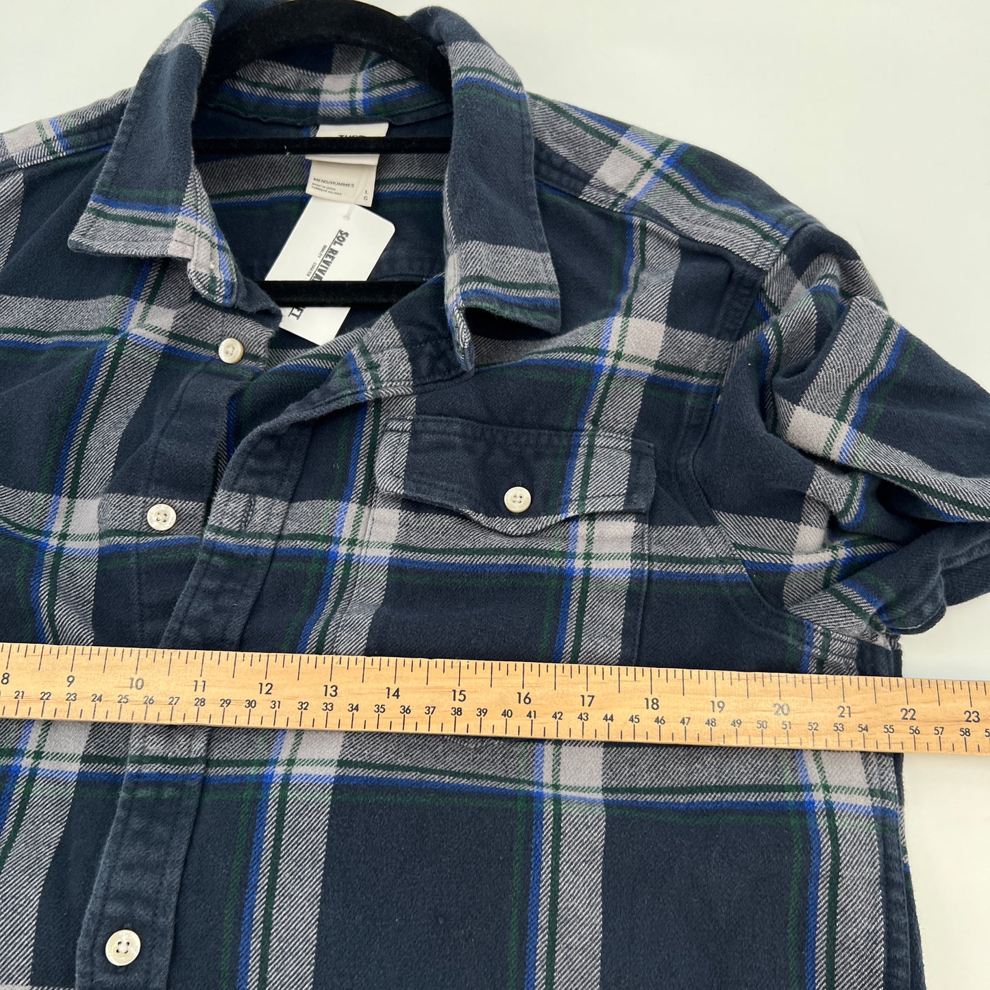 SOLD. The North Face Cotton Flannel L