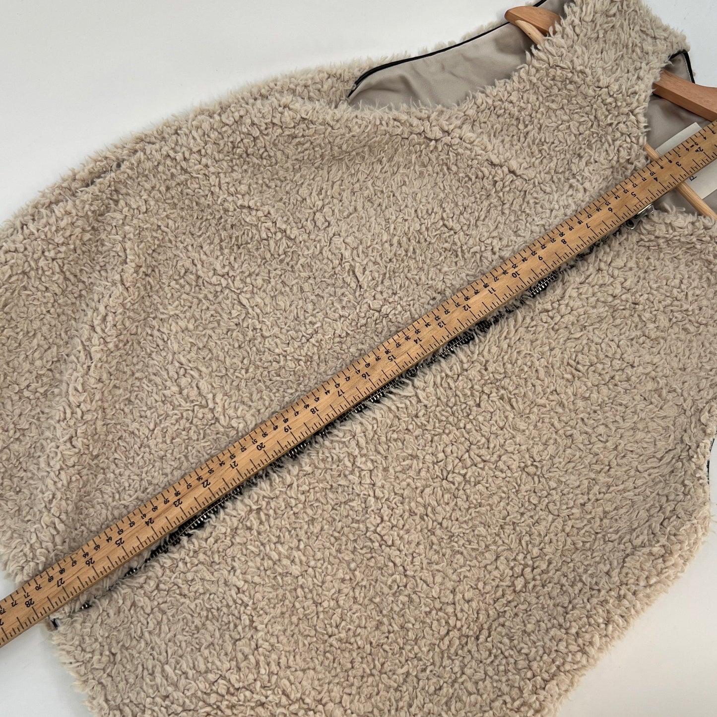 Wilfred Sherpa Full Zip Vest L