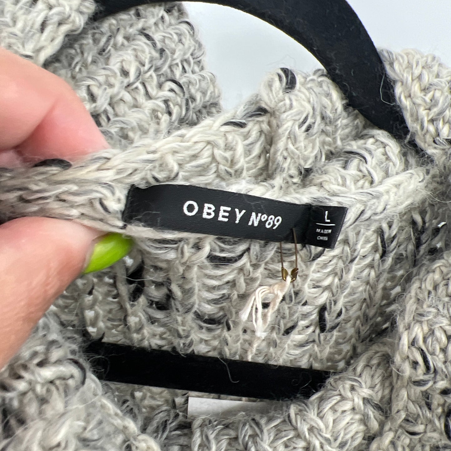 Obey N89 Funnel Neck Sweater L
