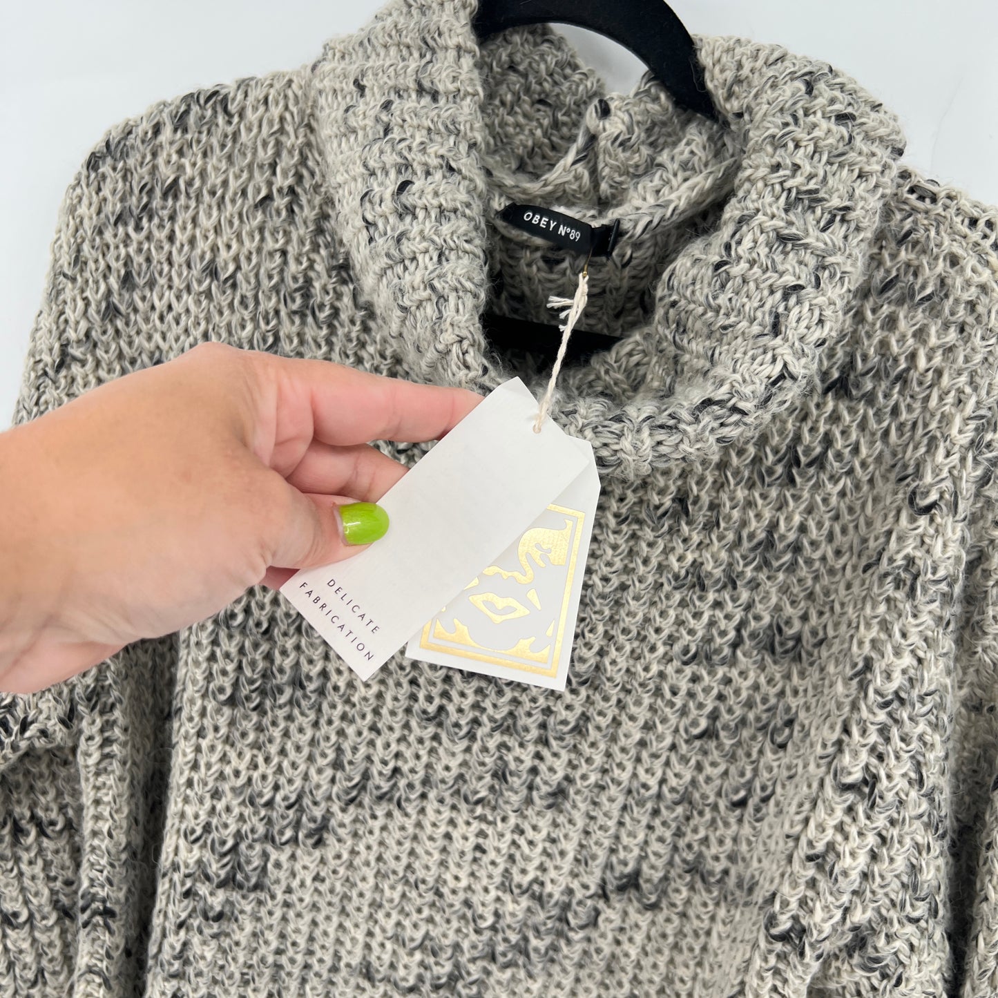 Obey N89 Funnel Neck Sweater L