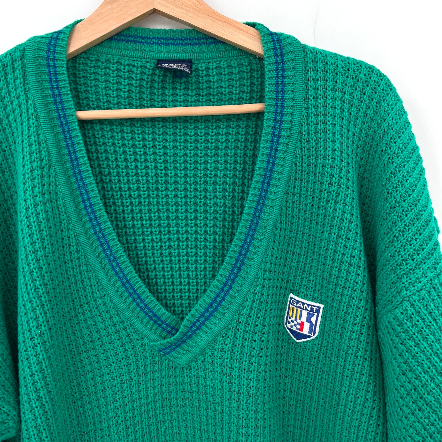 sold Vintage Gant Cotton V-neck Sweater M