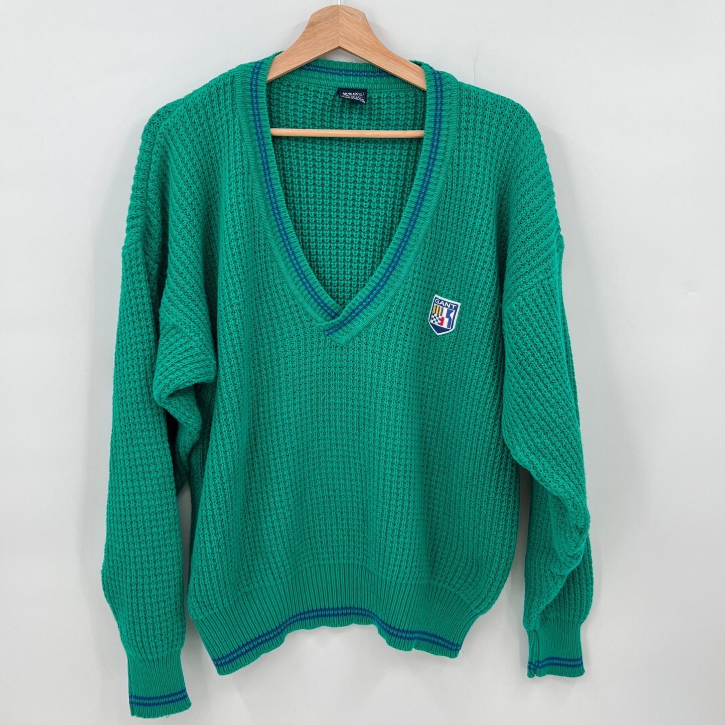 sold Vintage Gant Cotton V-neck Sweater M