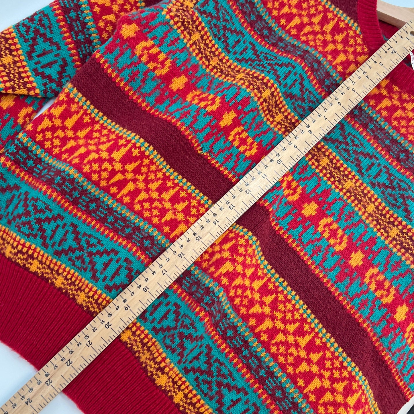 SOLD. Vintage Esprit Unisex Sweater M