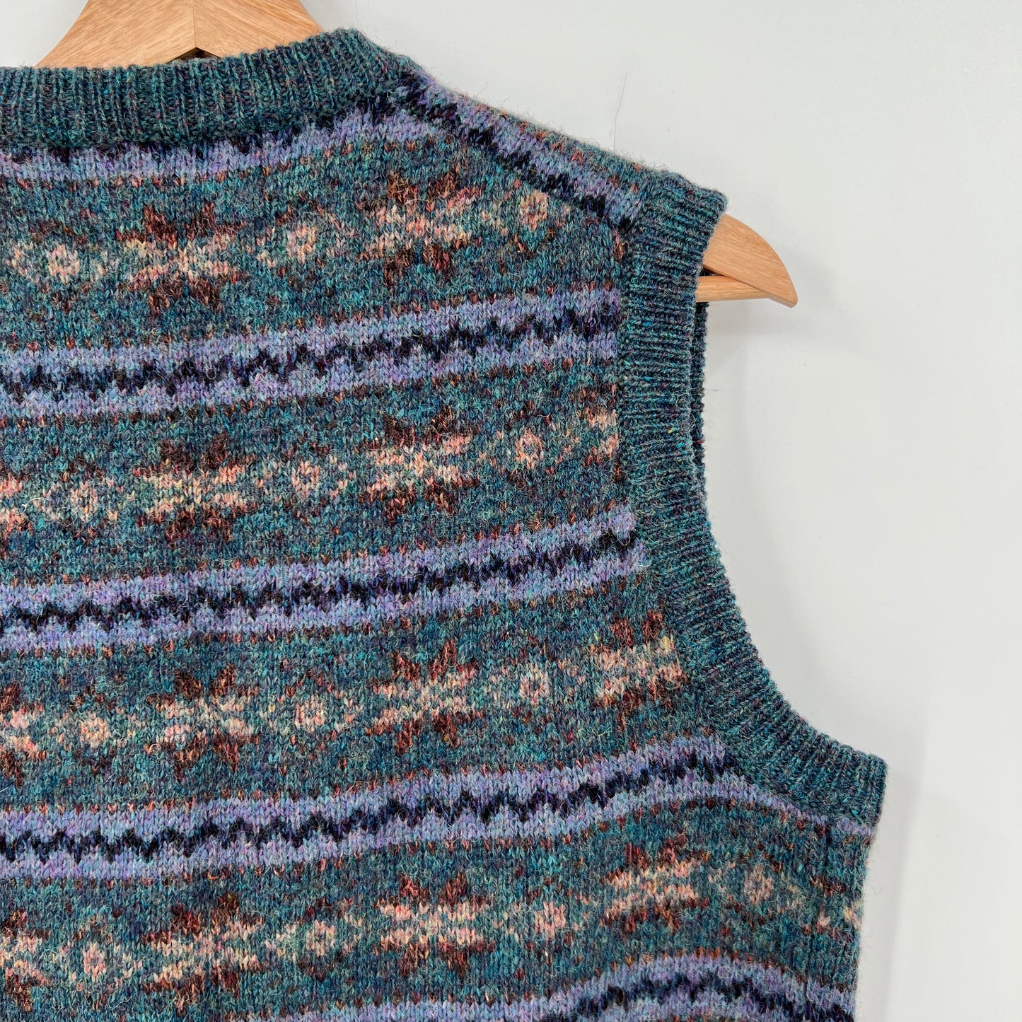 SOLD. Vintage Chaps Ralph Lauren Pure Wool Sweater Vest M