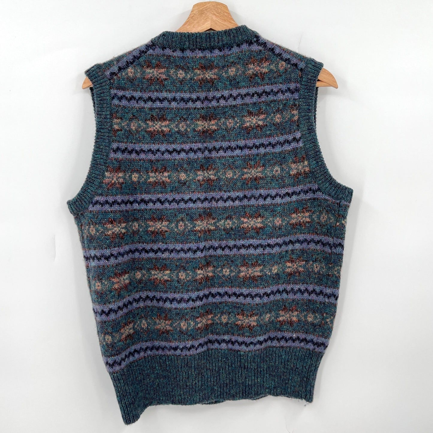 SOLD. Vintage Chaps Ralph Lauren Pure Wool Sweater Vest M