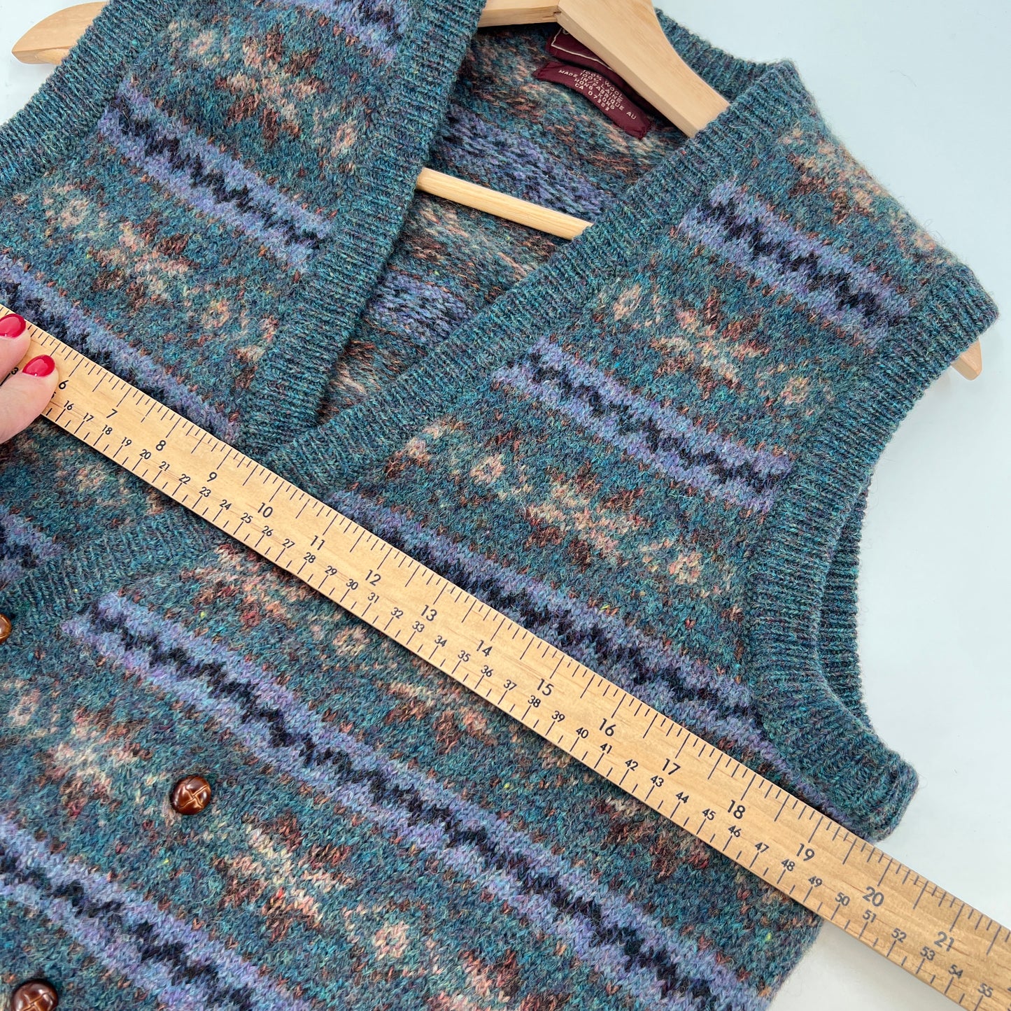 SOLD. Vintage Chaps Ralph Lauren Pure Wool Sweater Vest M