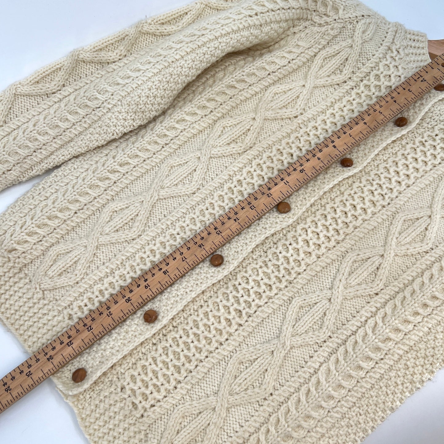SOLD Vintage Fisherman Style Cardigan M