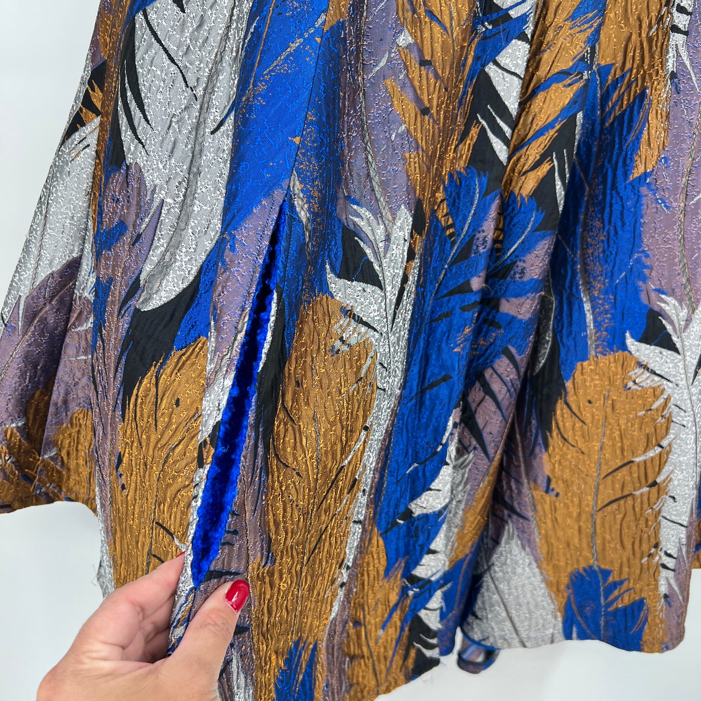 Vintage Leaves Print Metallic Tones Hooded Cape O/S