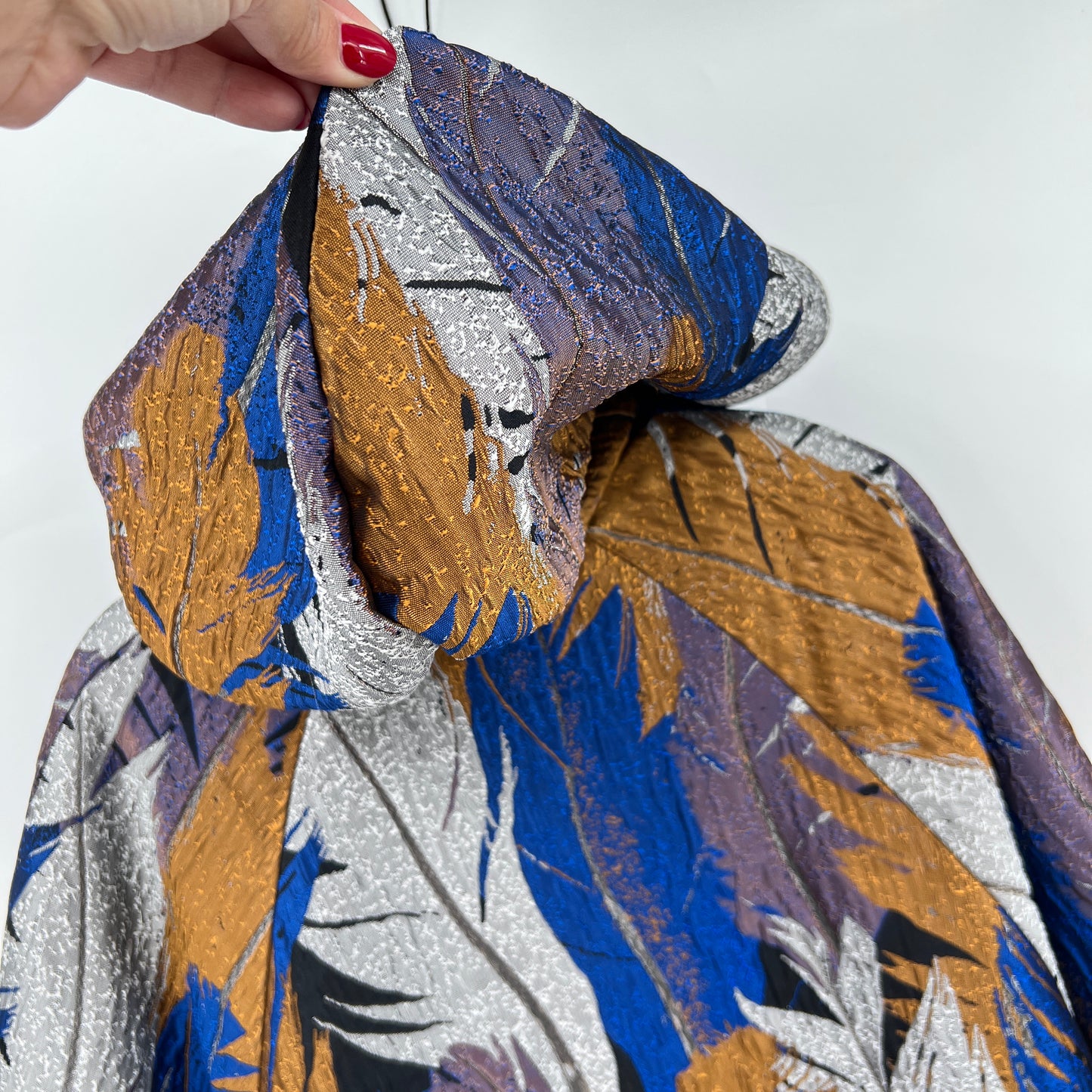 Vintage Leaves Print Metallic Tones Hooded Cape O/S