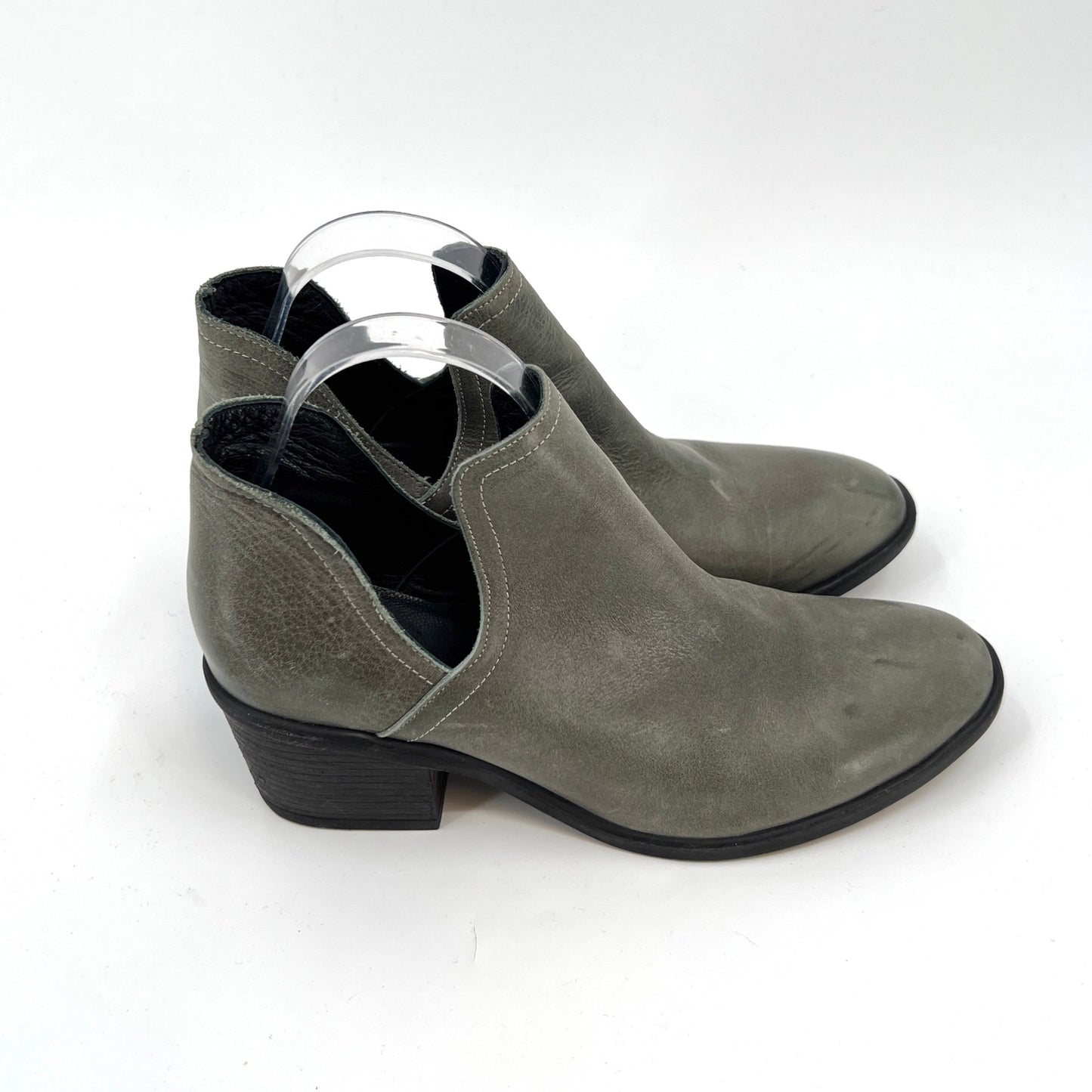 Bueno Ankle Side Cut Leather Boots 39EU