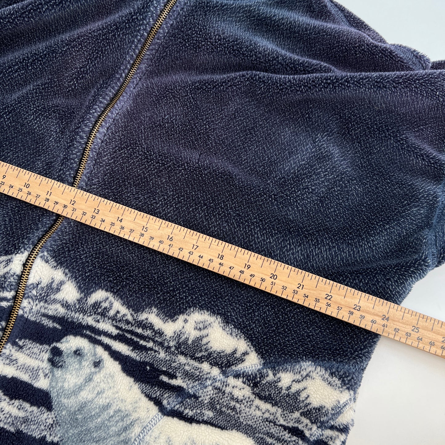 SOLD. Ezze Wear Polar Bears Full Zip Fleece L