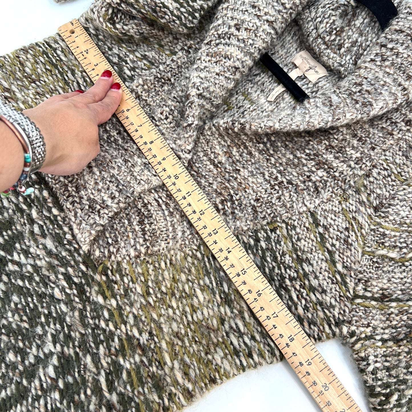 Wilfred Free Wool Blend V-neck Pullover M