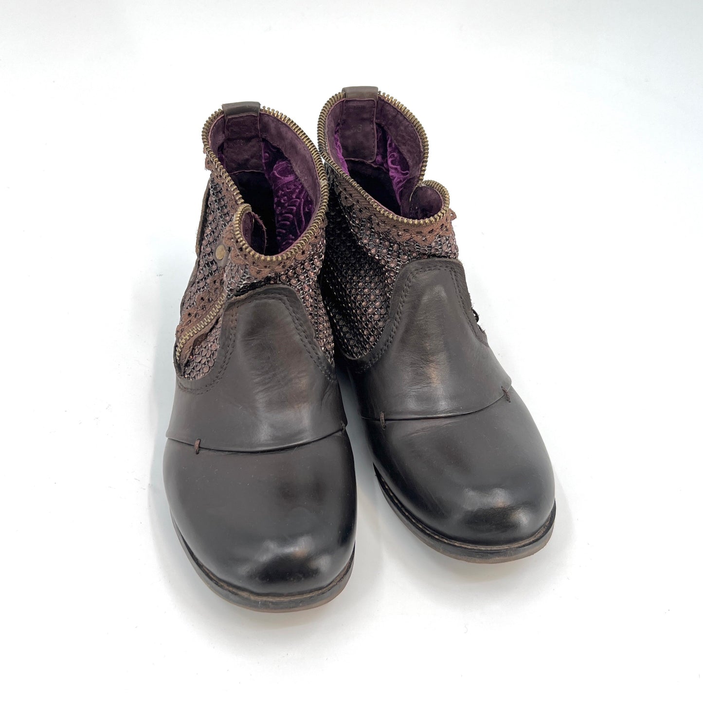 SOLD. Bunker Leather Metal Mesh Boots 36EU