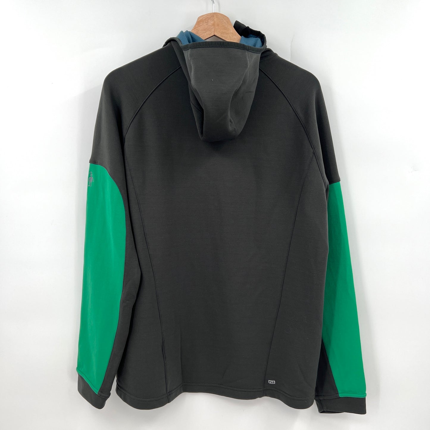 SOLD - Smartwool Phd Men's Light Hooded Jacket L
