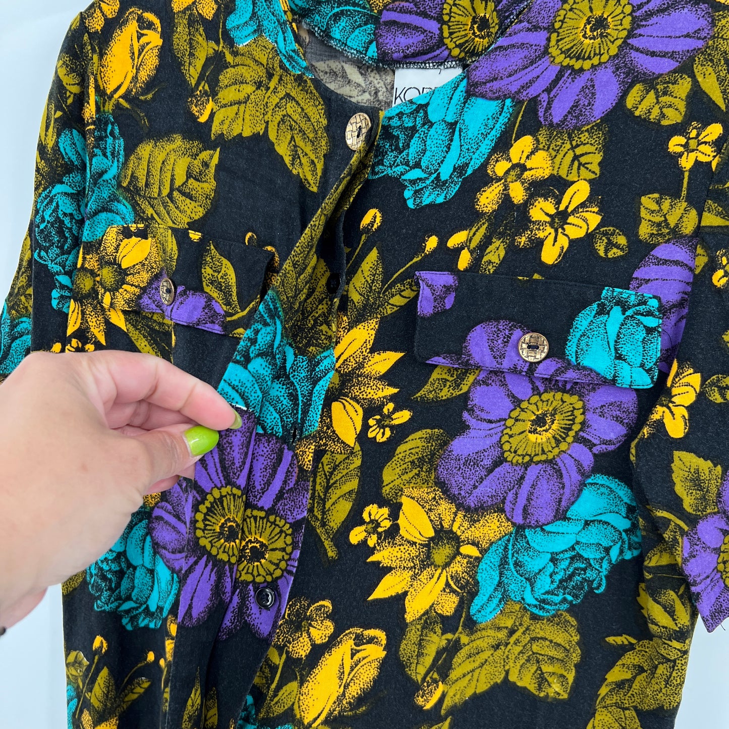 SOLD. Vintage Koret Floral Blouse S/M