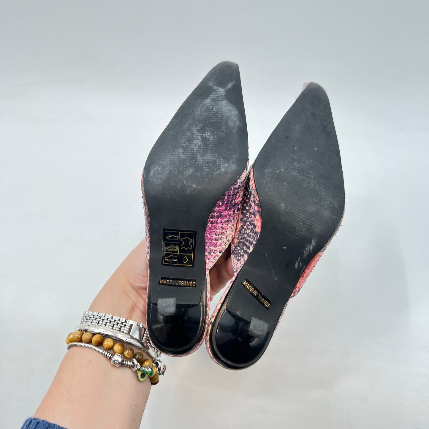 F. Mode Leather Pointy Toe Mule Shoes