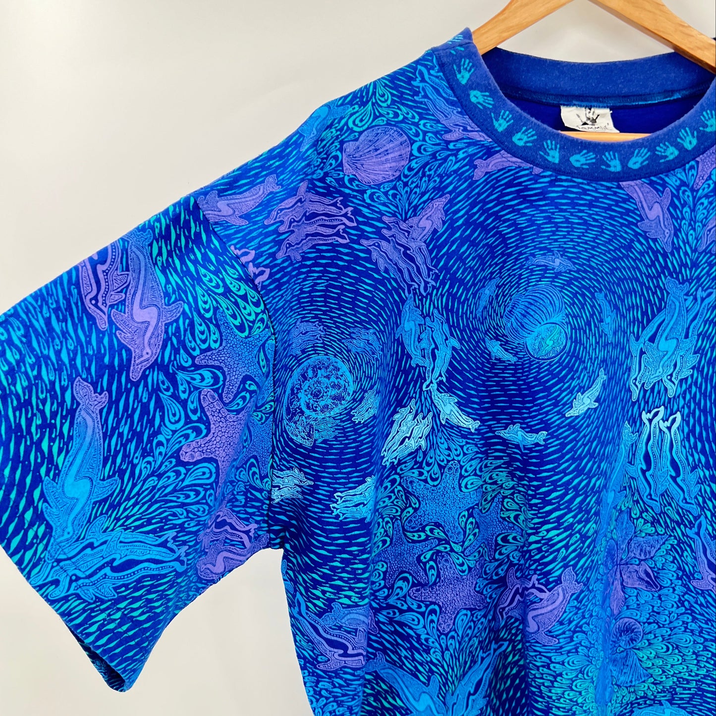 Vintage Jammin Handprint Ocean Life Theme  T-shirt