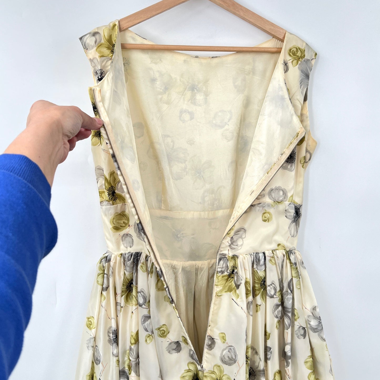 Vintage '50s New Look Style Unbraded Floral Dress