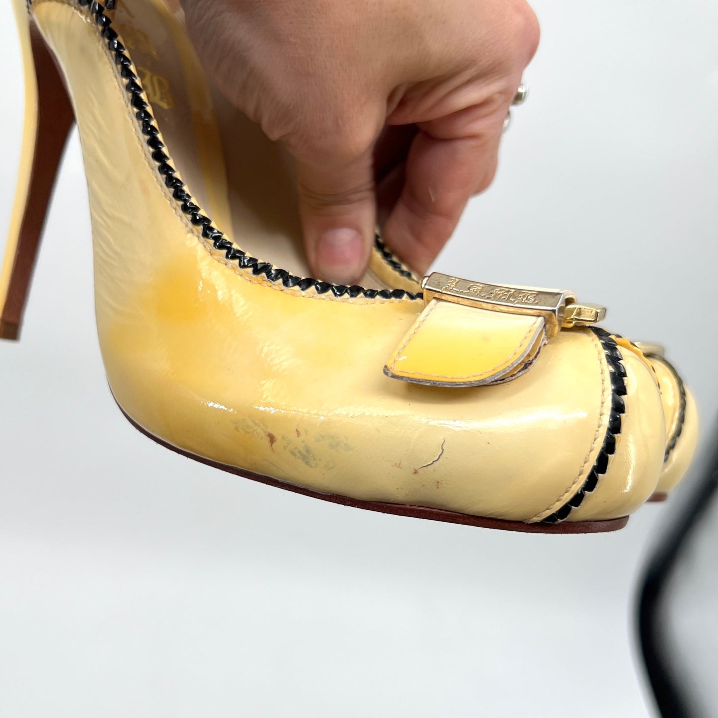 Y2K L.A.M.B Pattent Leather Pump Heel Shoes