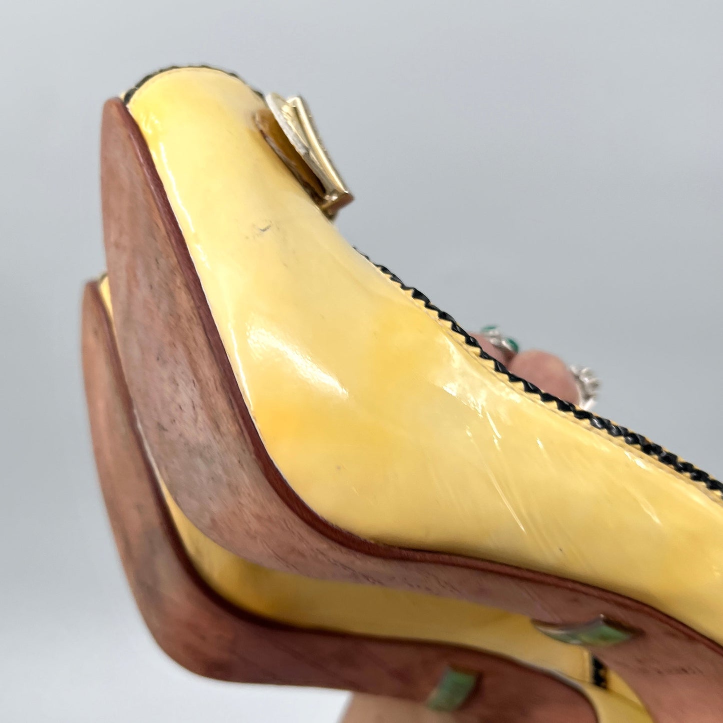 Y2K L.A.M.B Pattent Leather Pump Heel Shoes