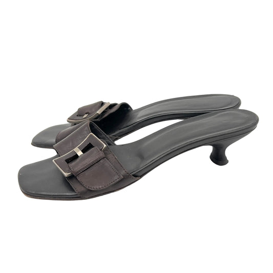 Y2K Donal J Pliner Kitten Heel Leather Sandals