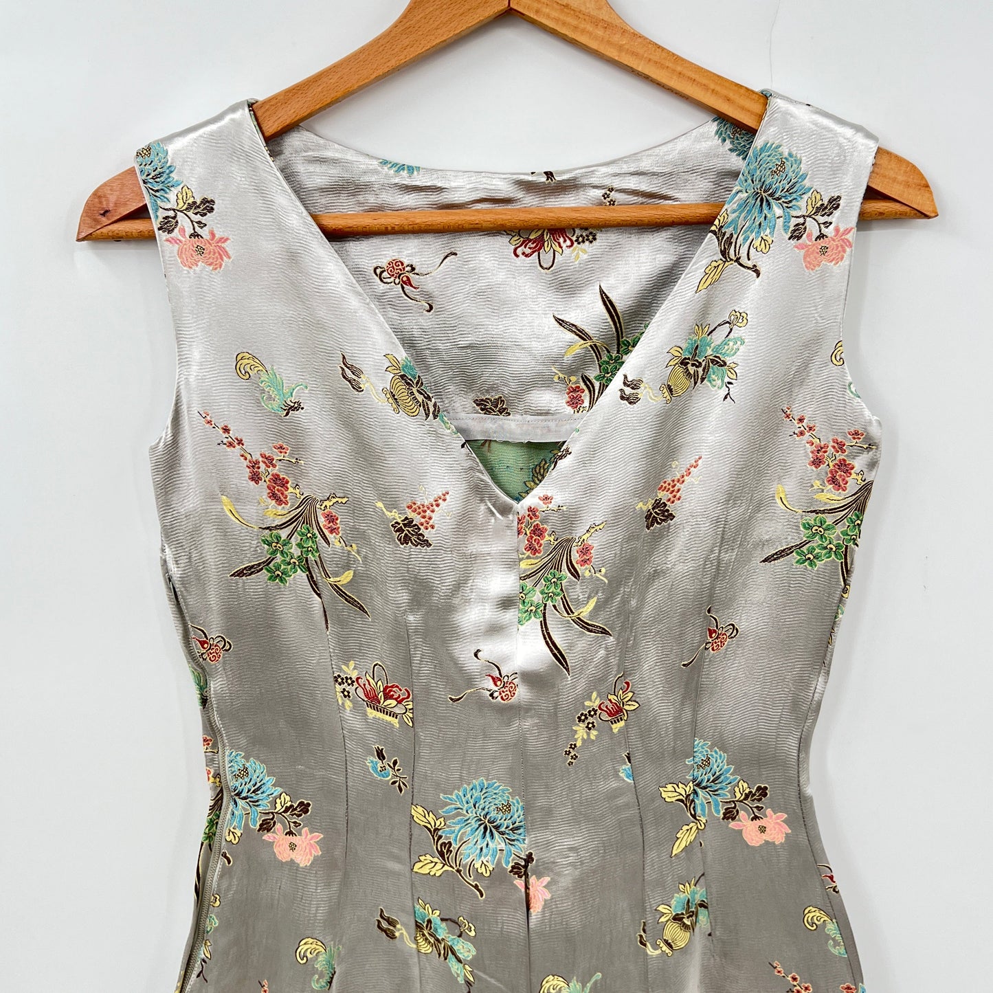 Vintage Floral Printed Cheongsam Back Plead Dress