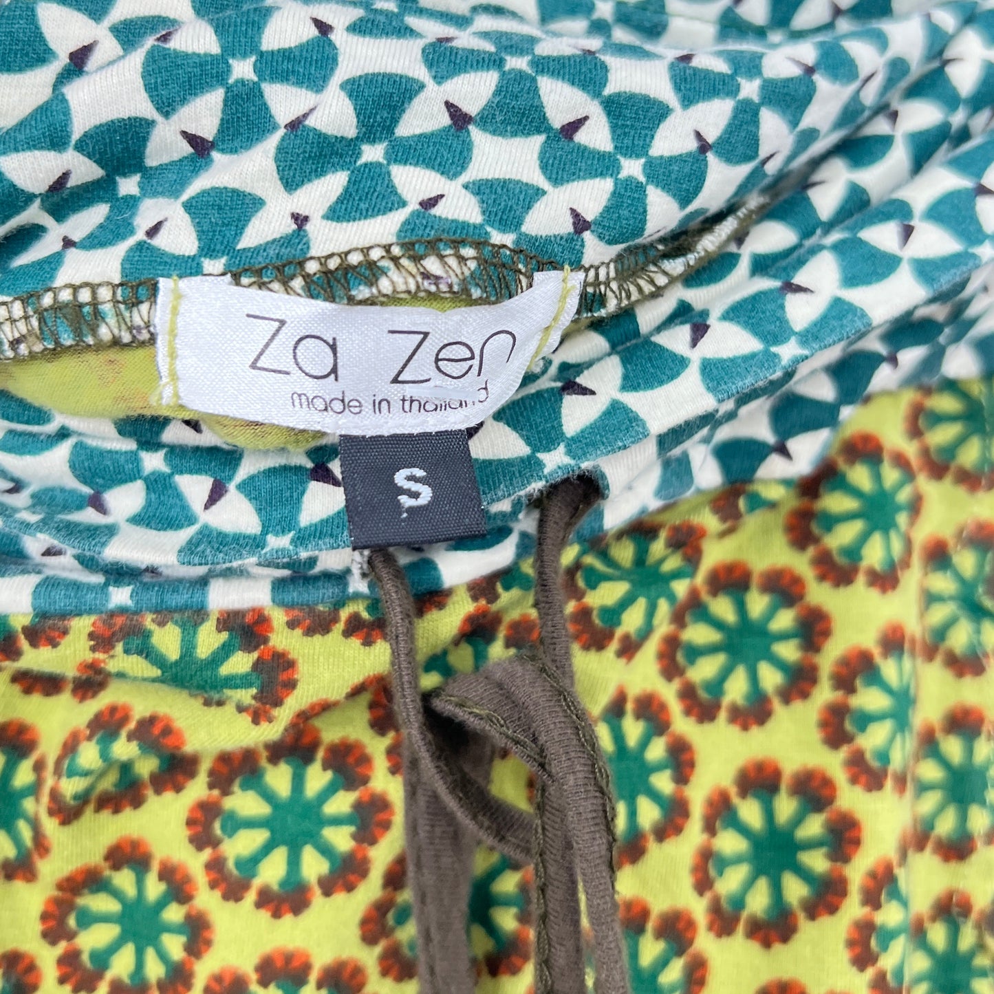 Za Zen Rolling - Cinch Waist Boho Mini skirt