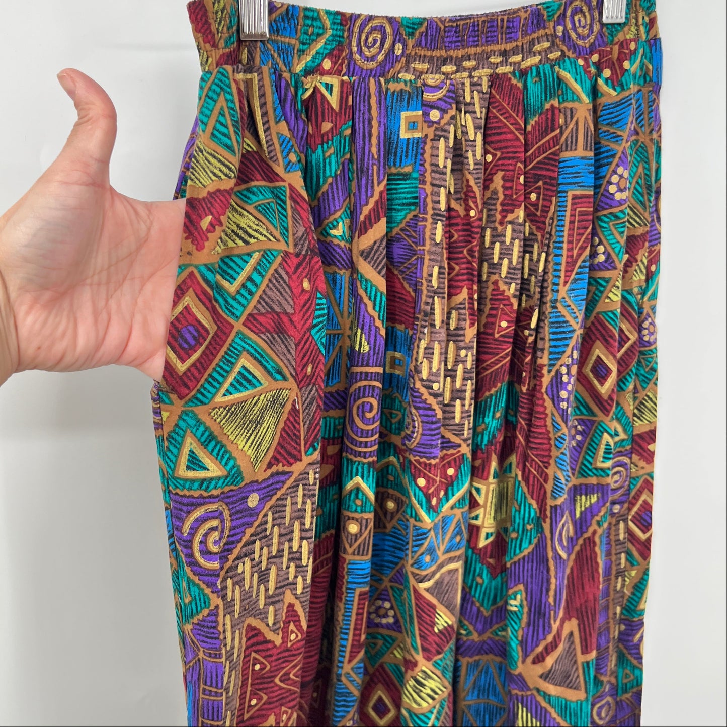 Vintage Collections Bold Print Midi Skirt