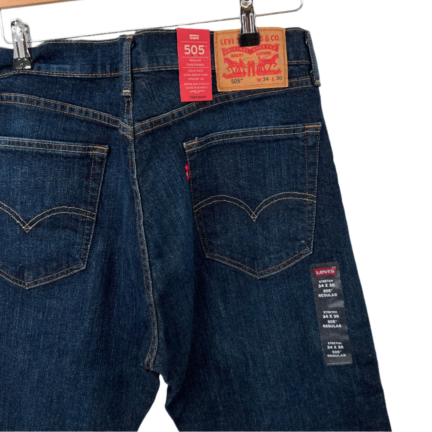 NWT Levi's 505 Regular Fit Jeans