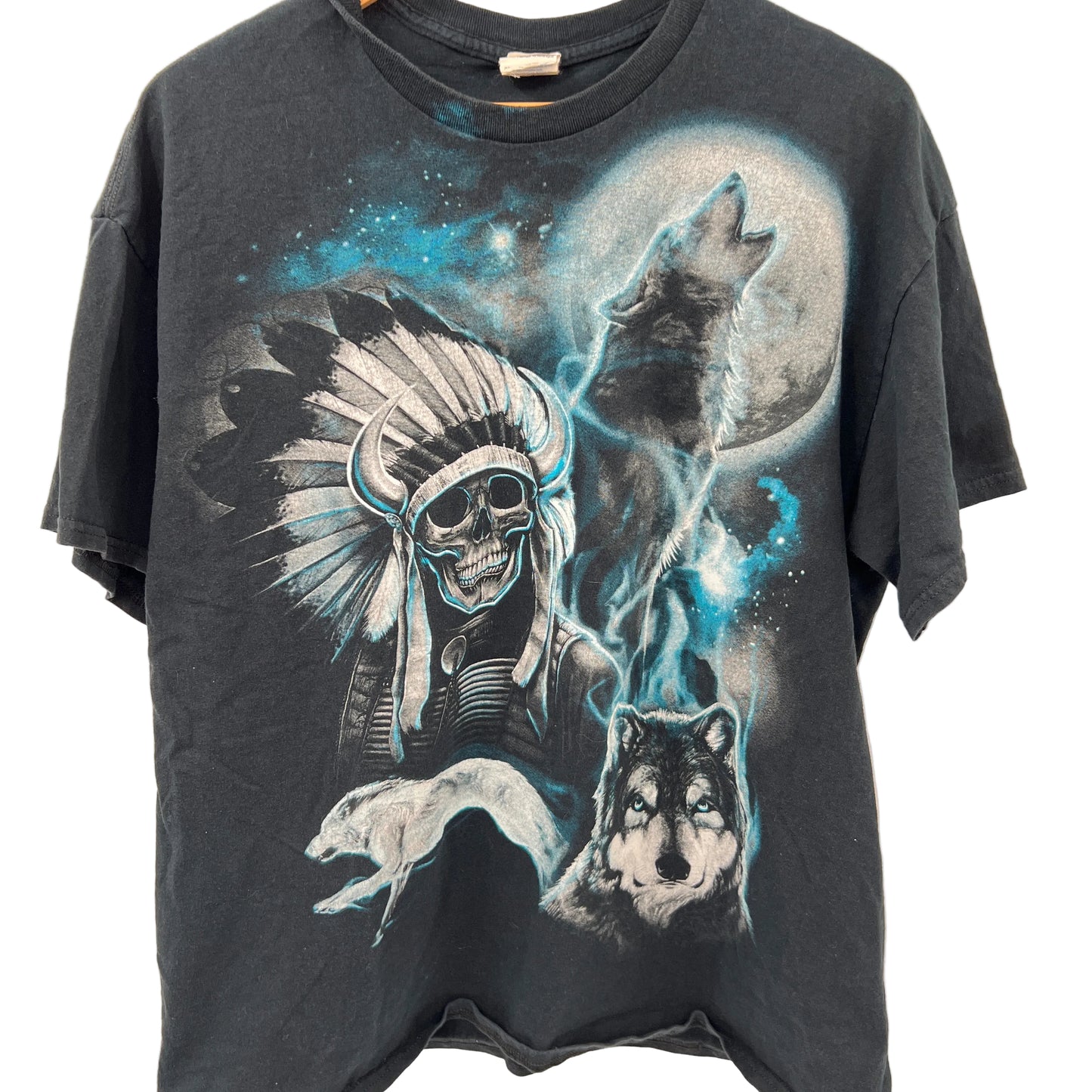 Gildan Warrior Wolf Graphic T-Shirt