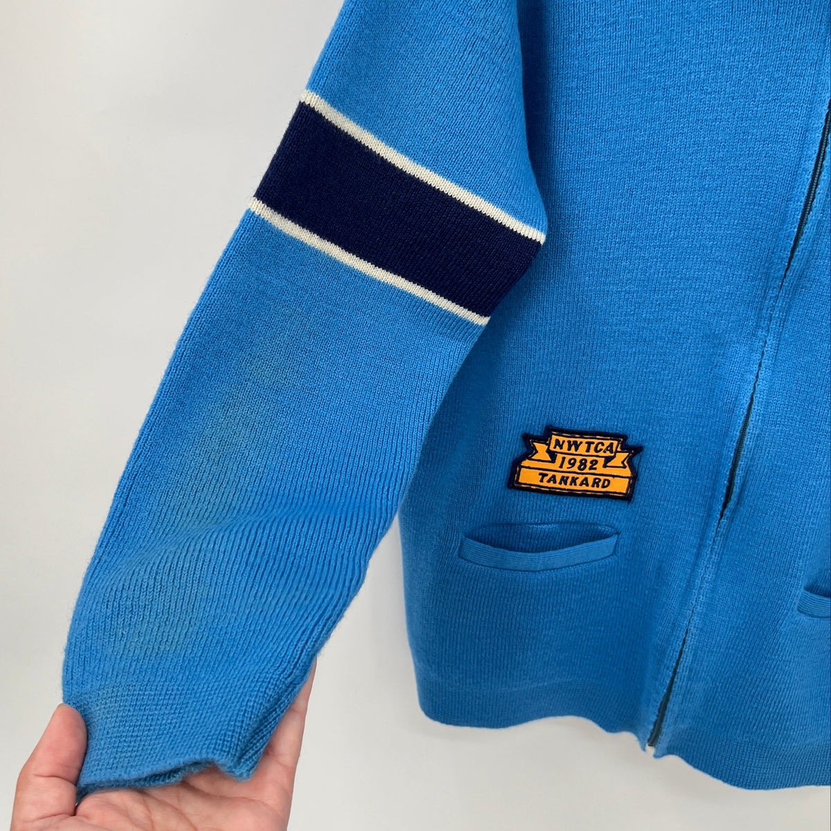 '82 White Ram Labatt Tankard Curling Wool Cardigan
