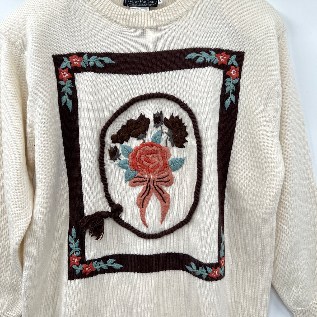 Vintage Garey Frame Center Knit Sweater