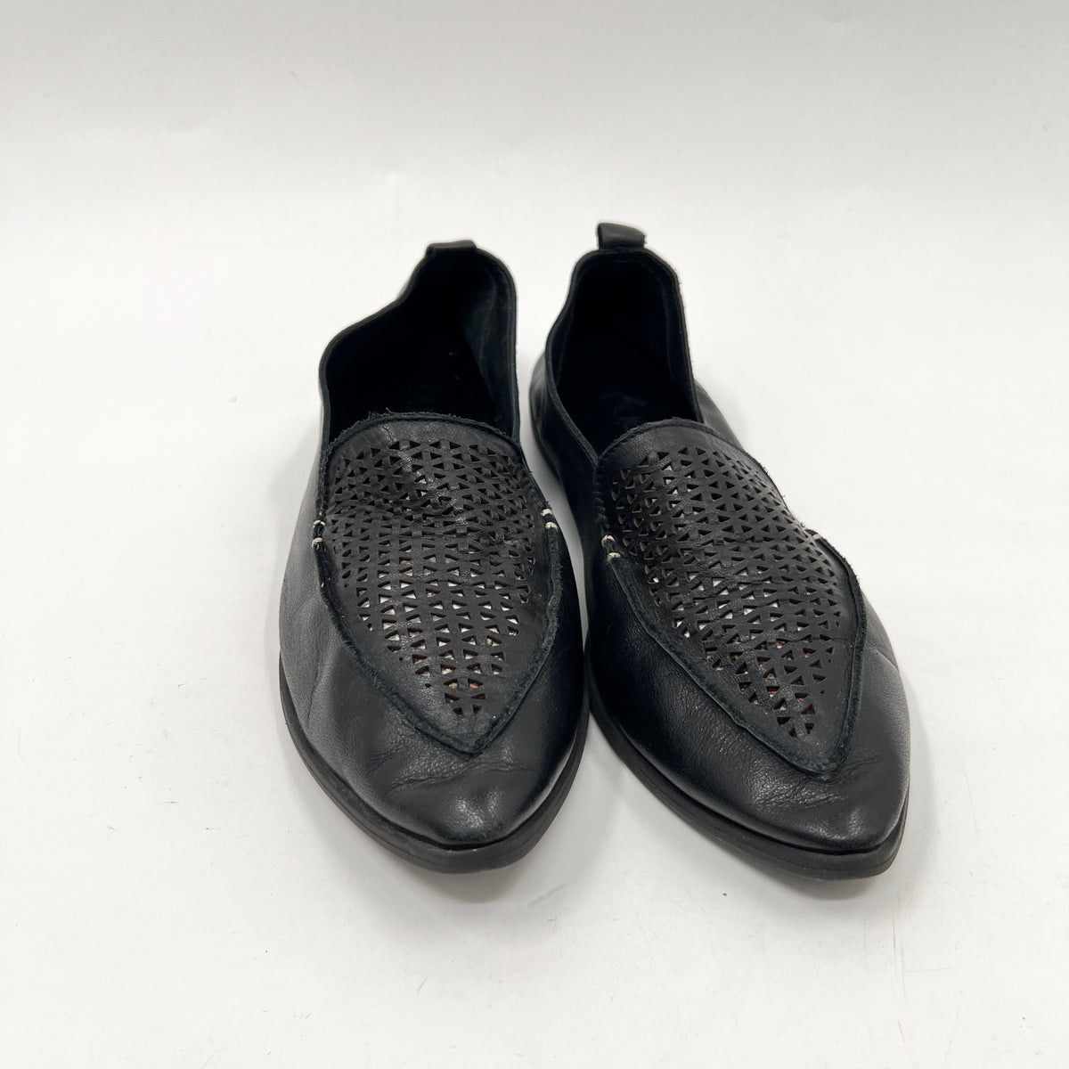 Bueno Lazer Cut Pointy Leather Flats Shoes