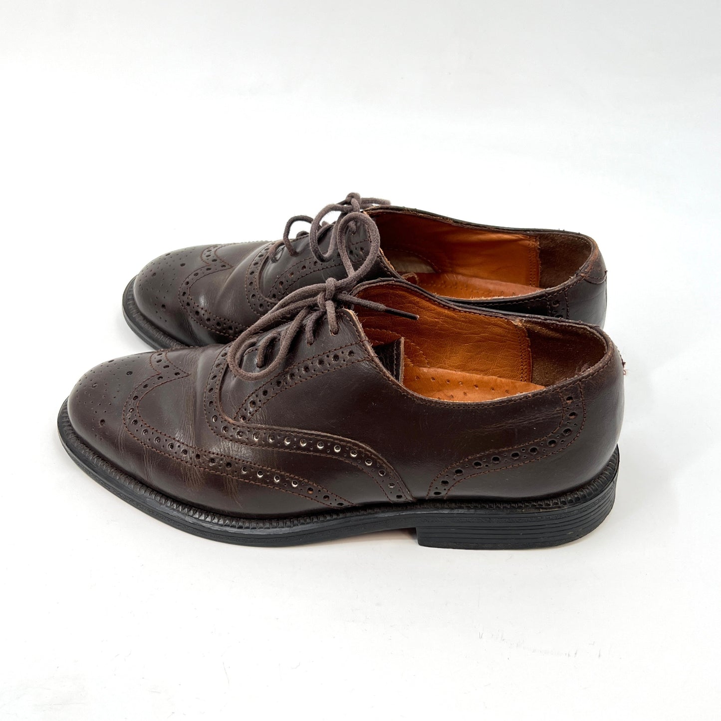 Vintage Outline Wingtip Leather Oxford Shoes