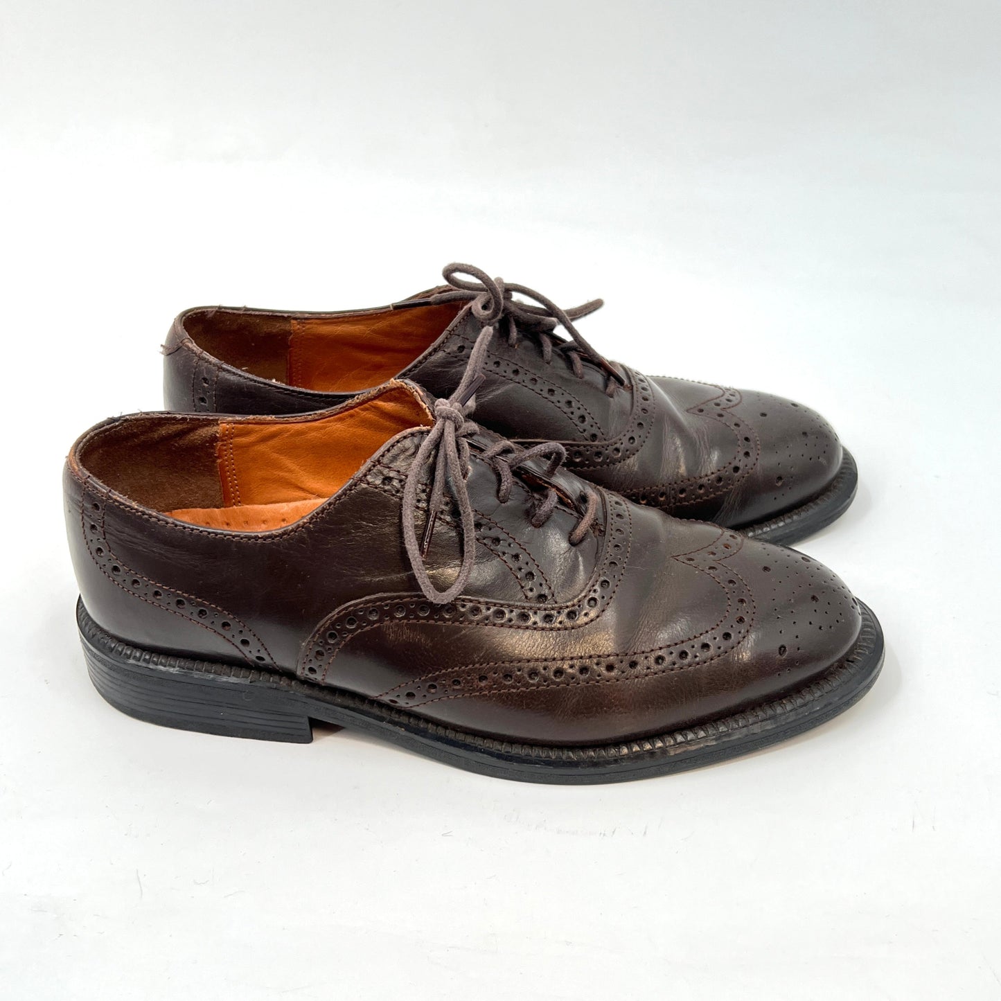 Vintage Outline Wingtip Leather Oxford Shoes