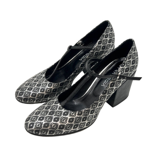 Strategia Blocky Heel T-Straps Leather Shoes