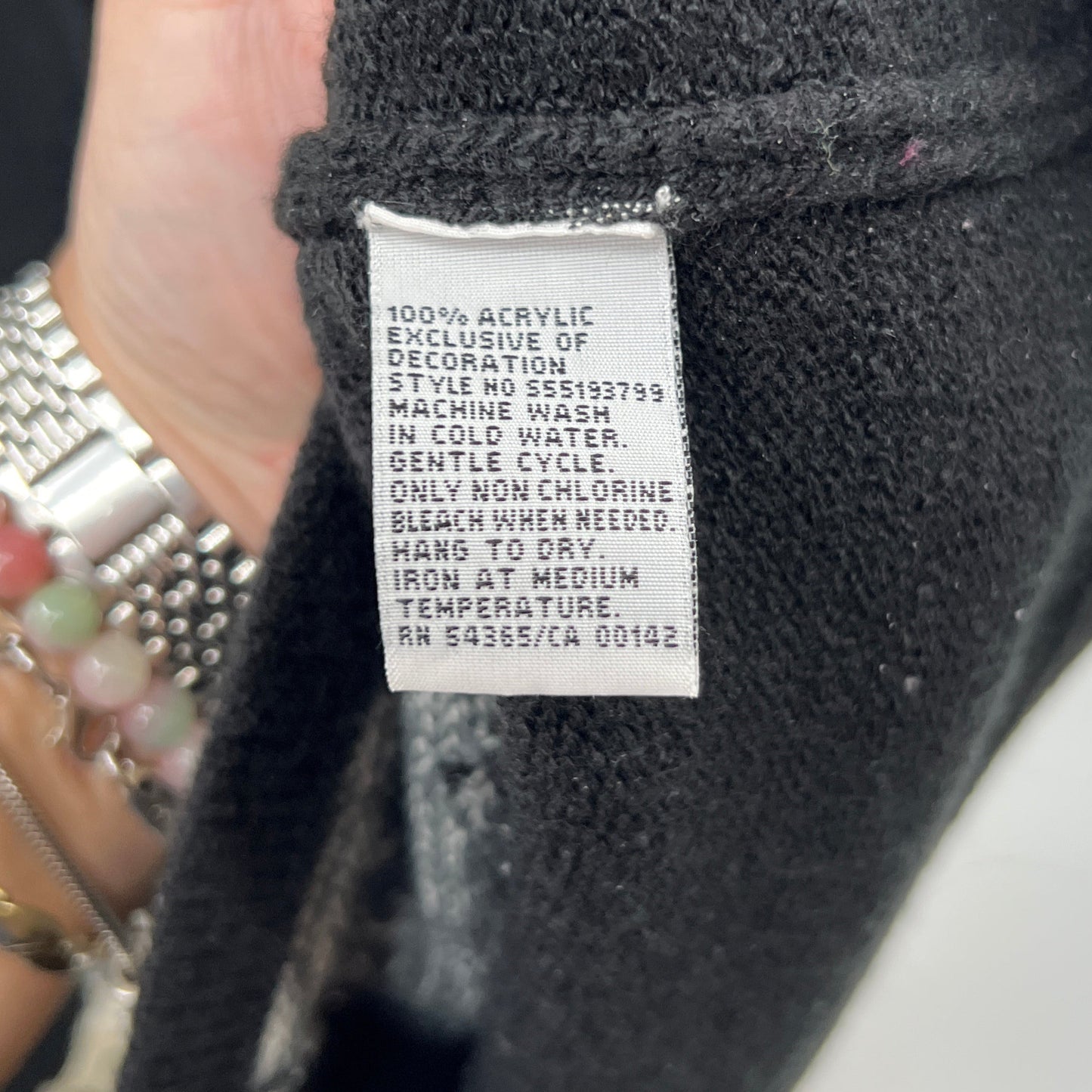 Alia Cats Silhouette Knit Vest