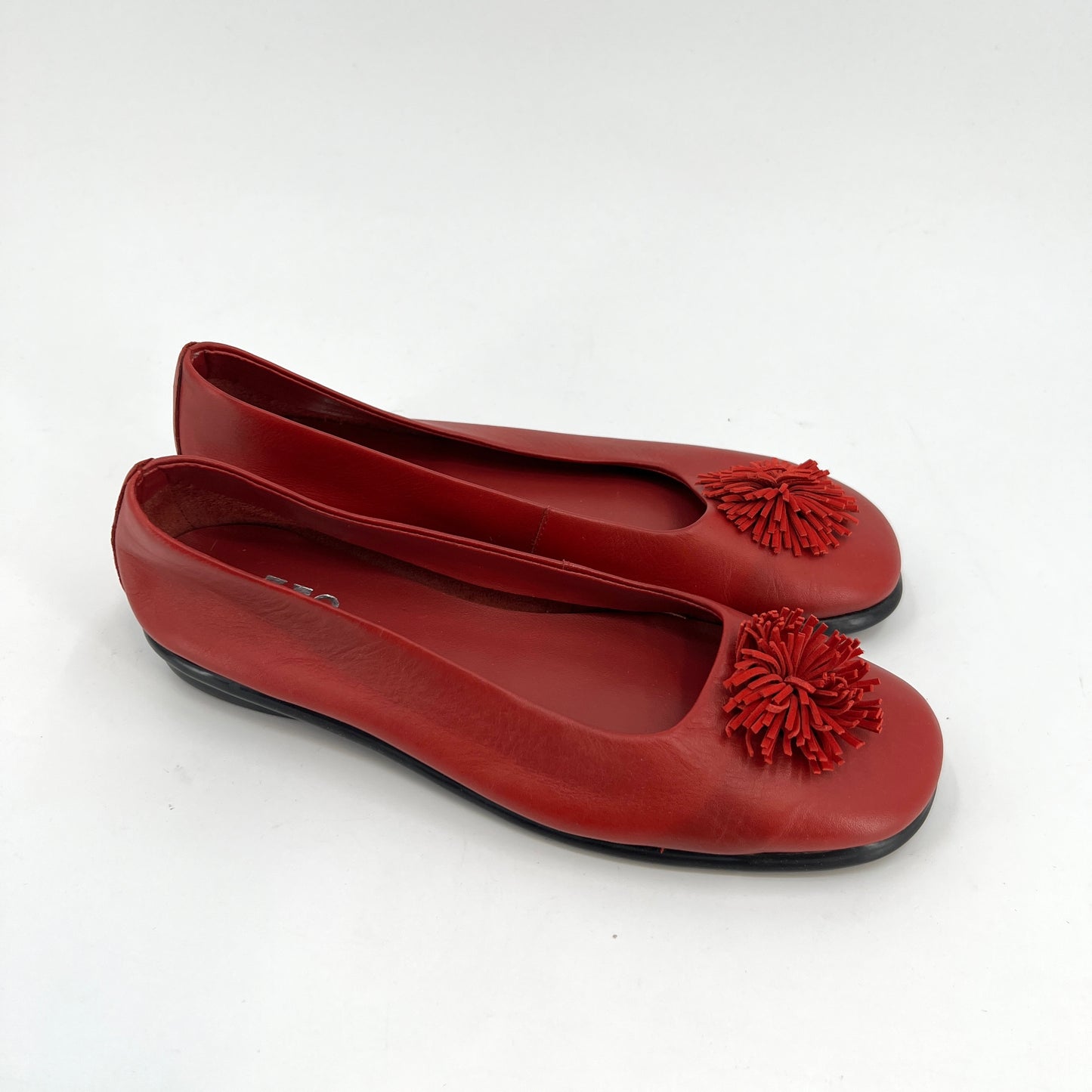 A2 Red Leather Flat Shoes 8.5US