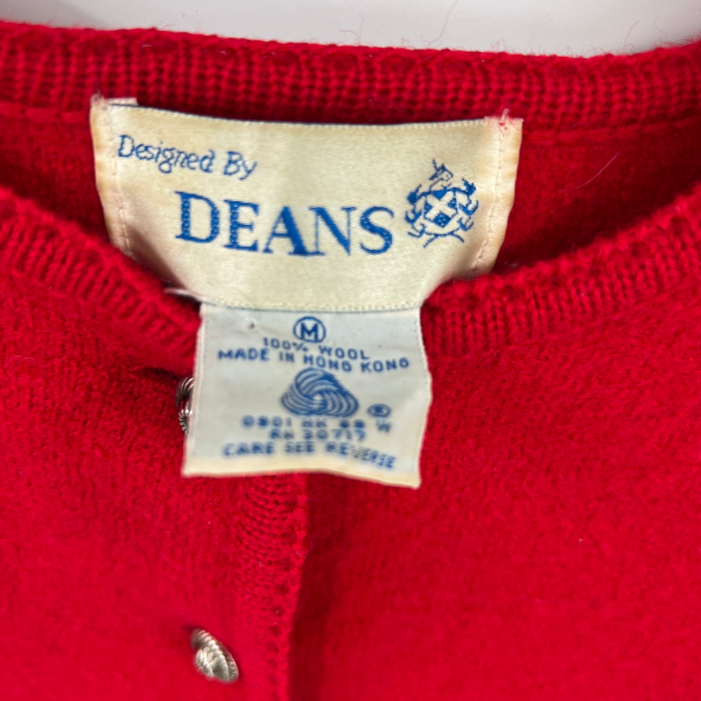 SOLD. Vintage Deans Wool Cardigan M