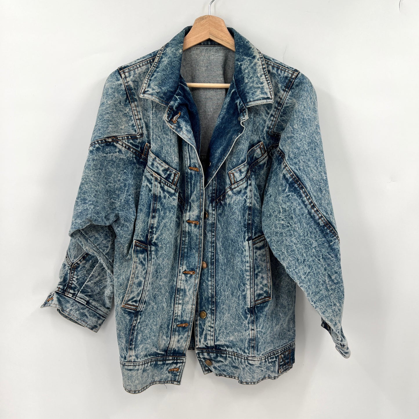 sold.Vintage Traditions Acid Wash Denim Jacket M