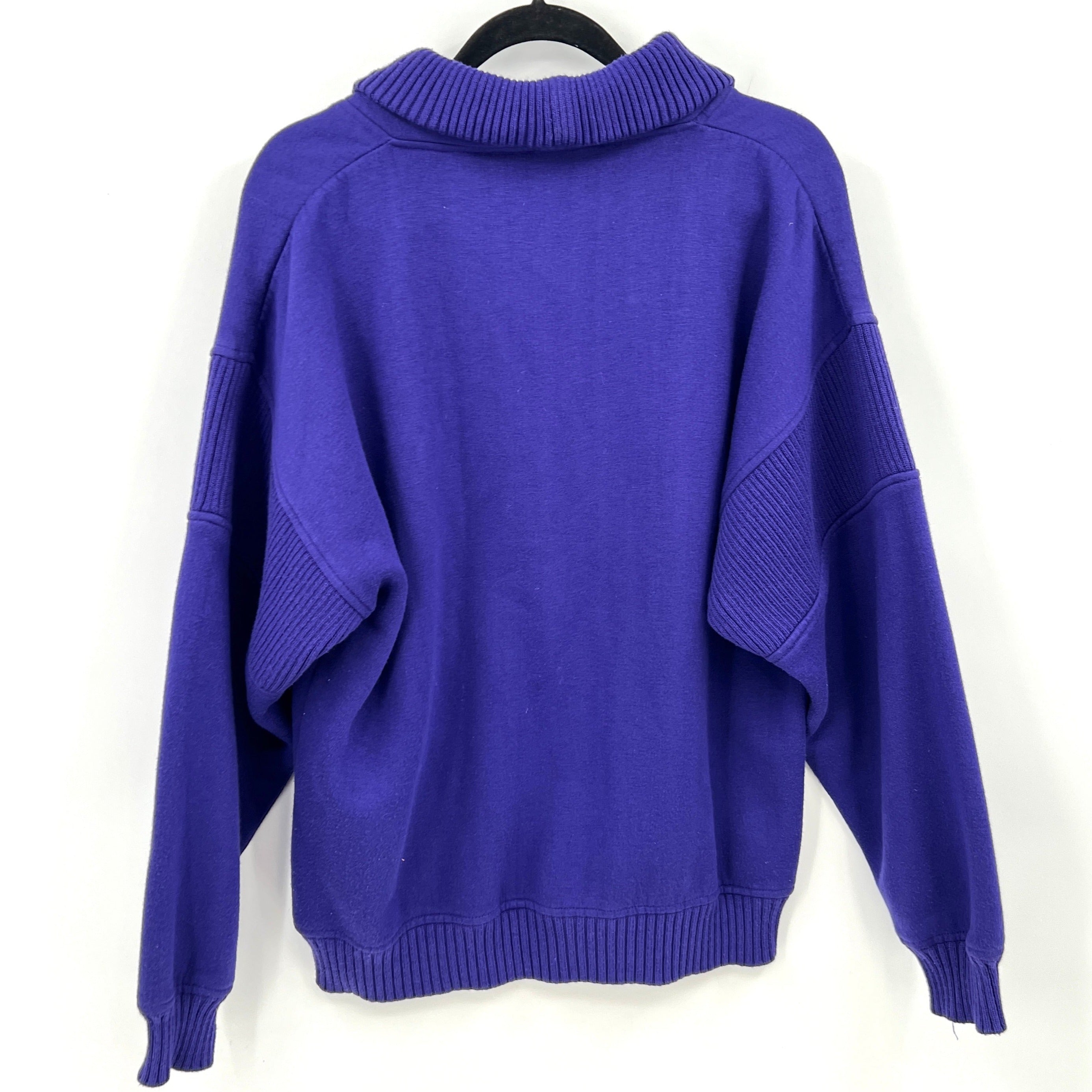 Foot clearance locker sweater