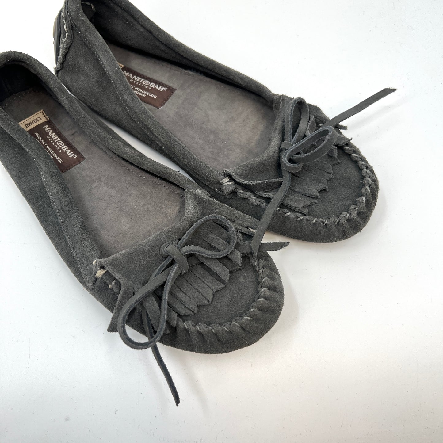 Manitobah Sude Leather Flat Shoes