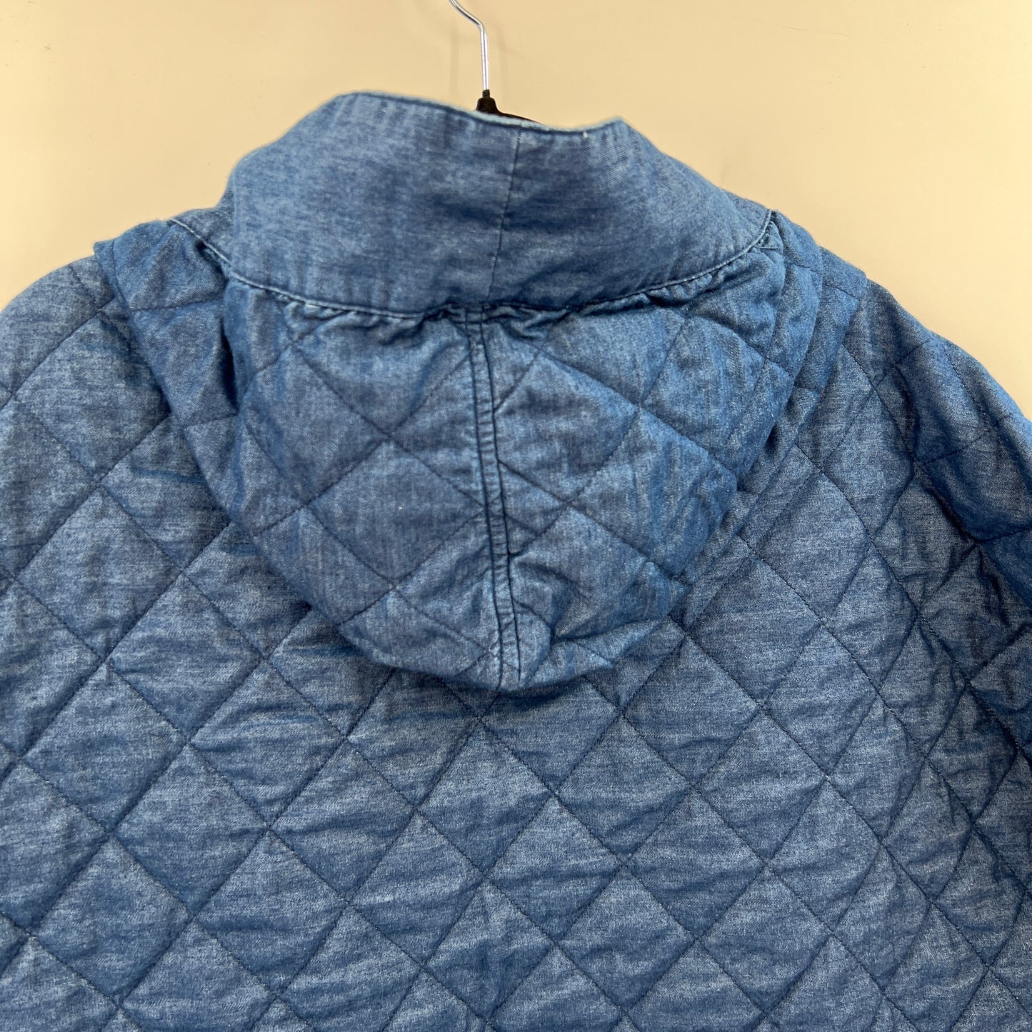 SOLD. Ecote UO Quilted Hooded Cacoon Jacket O/S