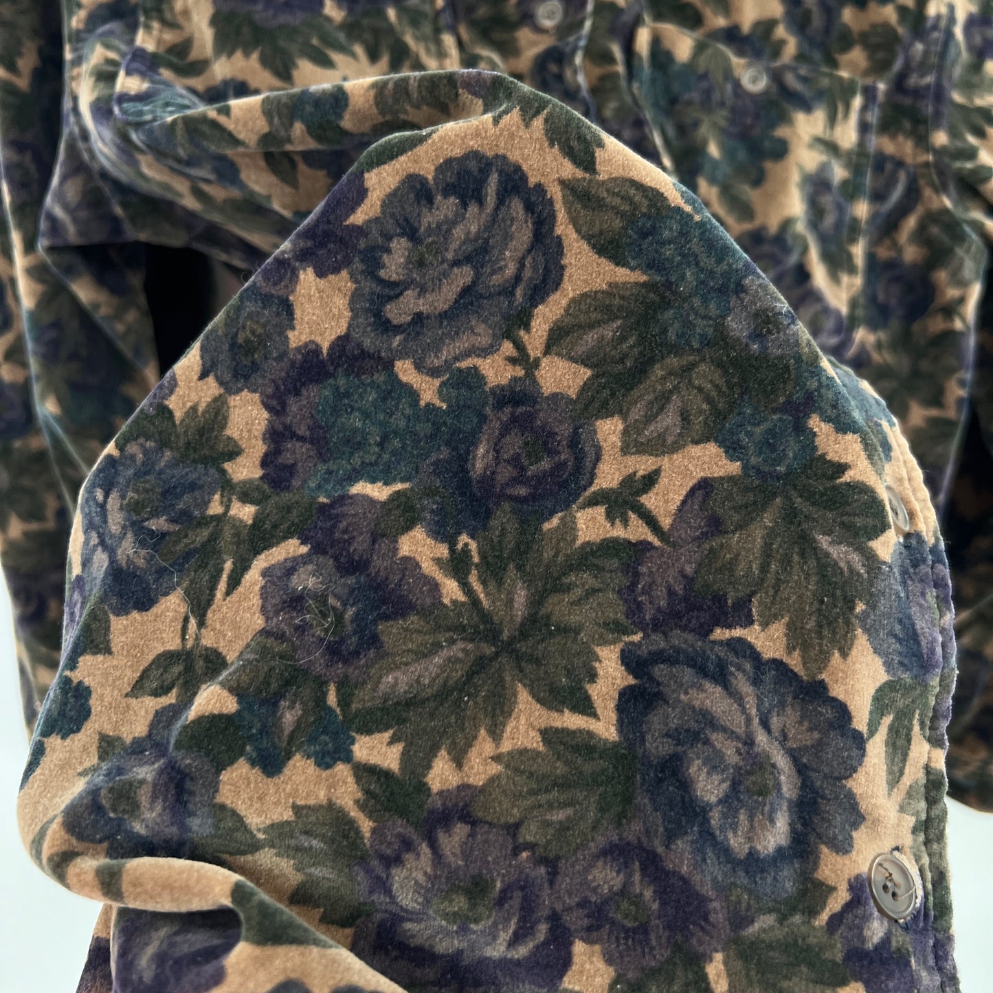 SOLD. Vintage Velour Floral Shirt M