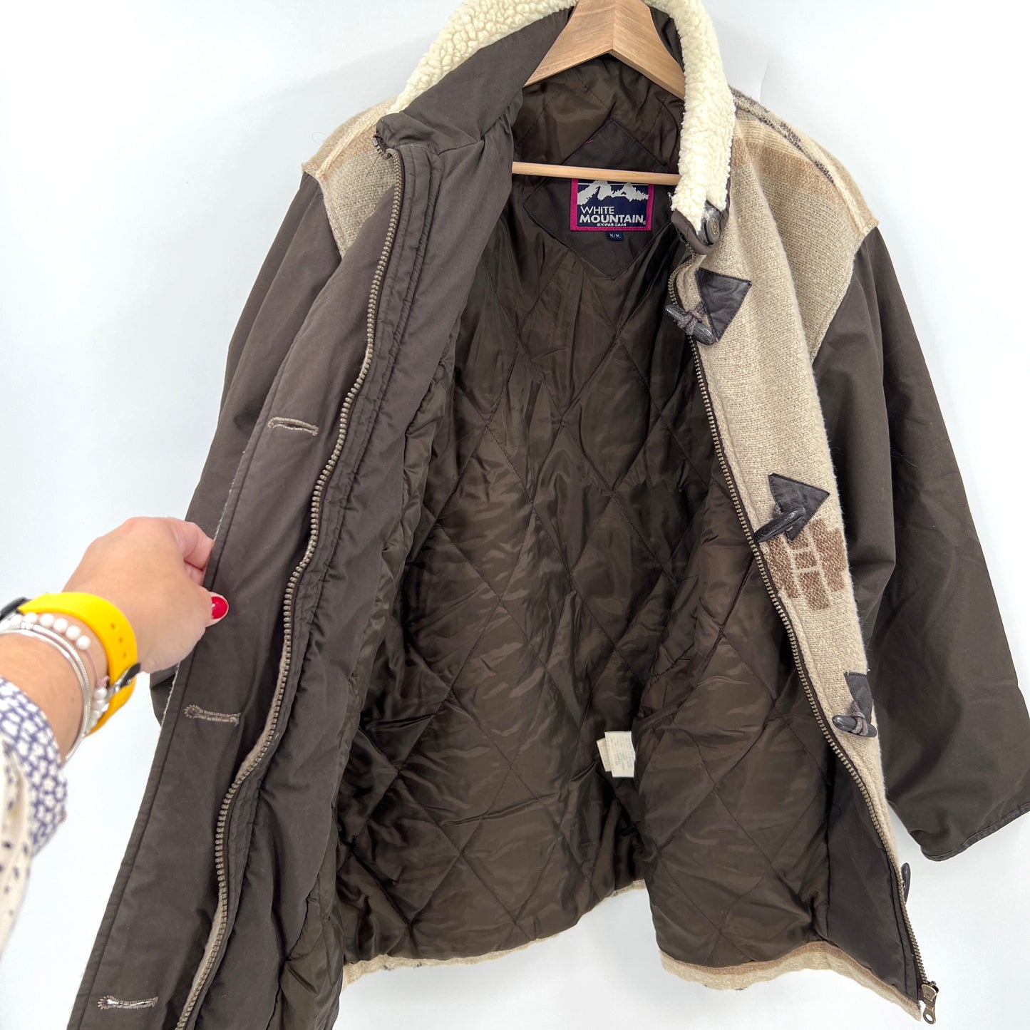 SOLD. Vintage White Mountain Western Light Jacket M